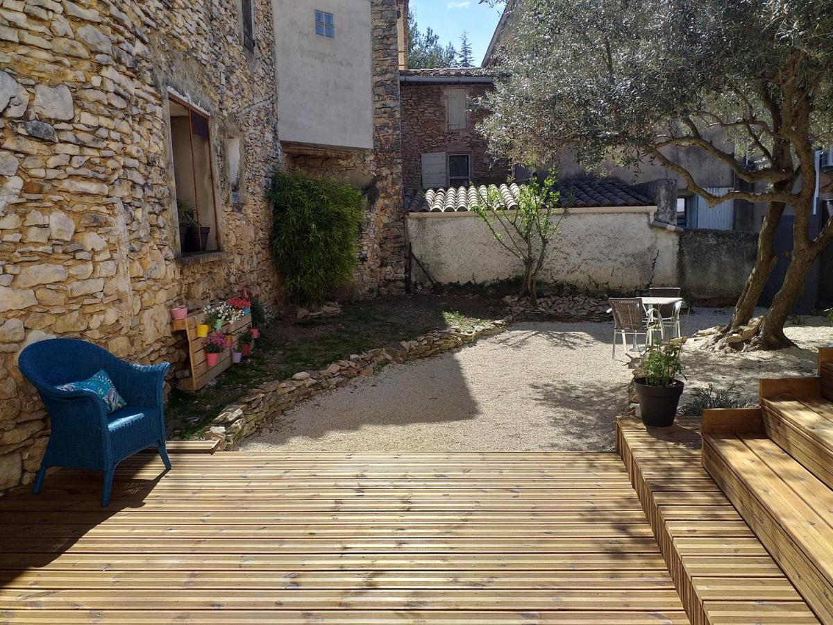 Deux M Bed and Breakfast Villes-sur-Auzon Buitenkant foto